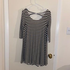 AE long sleeved dress